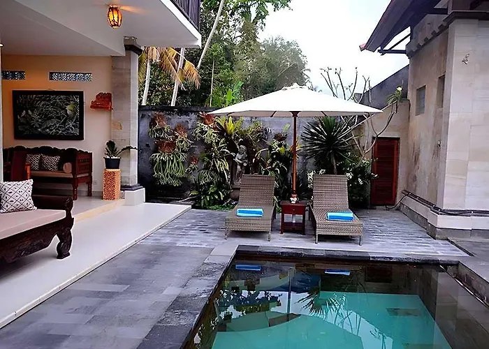 Hotel Umah